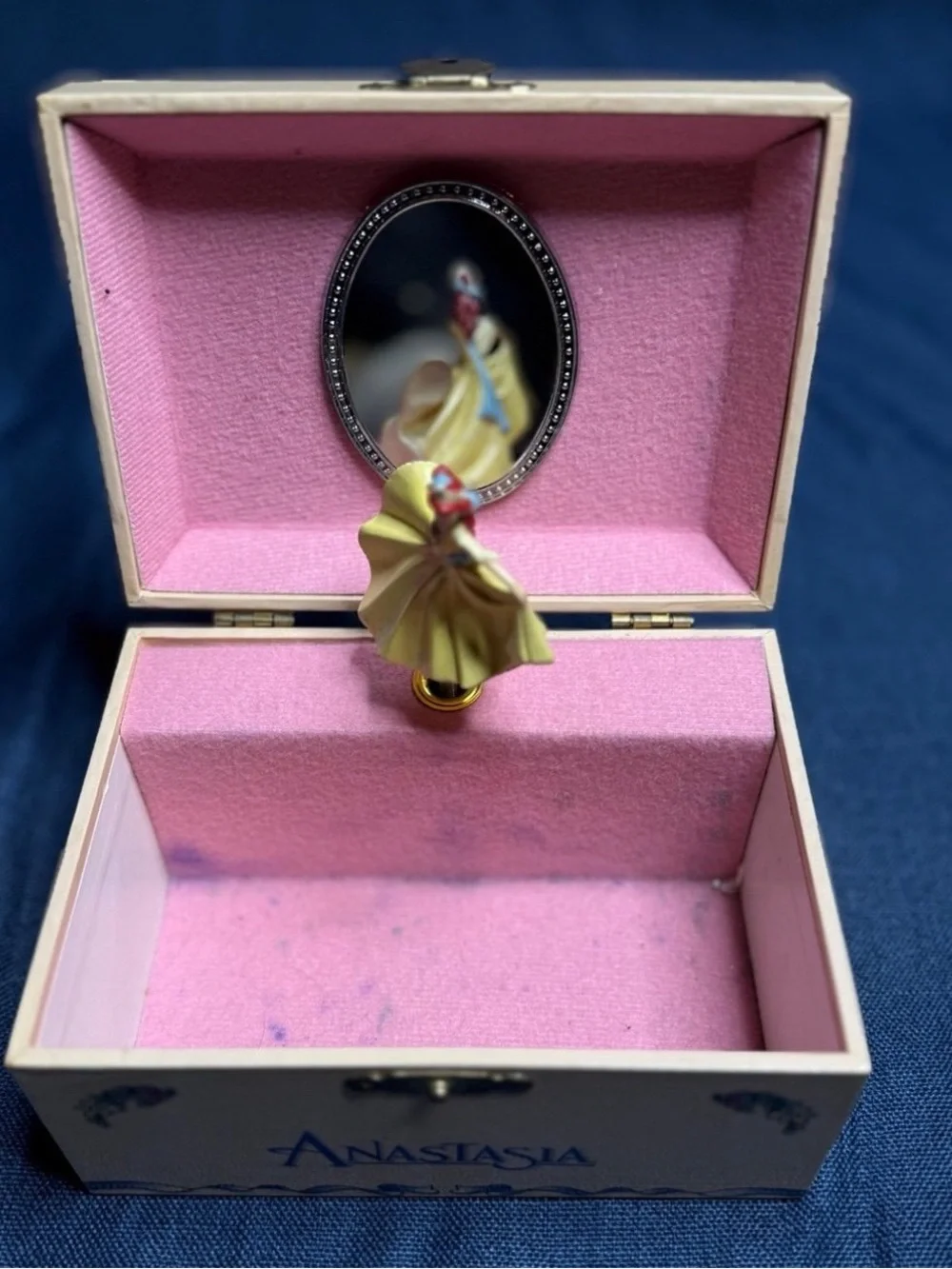 Vintage 90’s RARE Anastasia Music Box w/ Spinning Figurine & Mirror Collectible